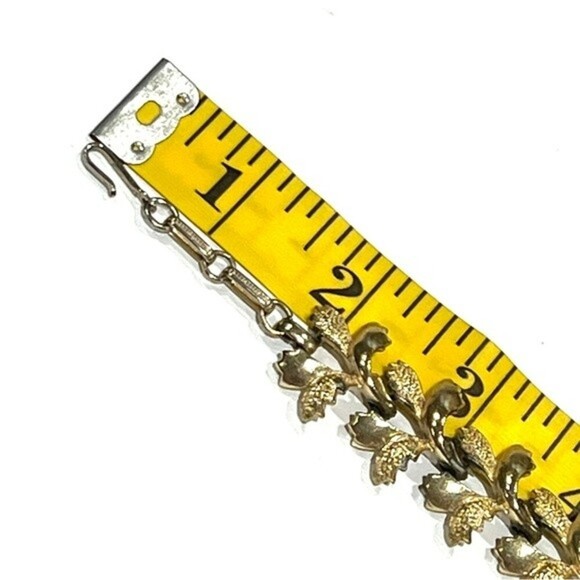 Vintage CORO Y2K Leaf Link Necklace & Earrings Set - Picture 5 of 11